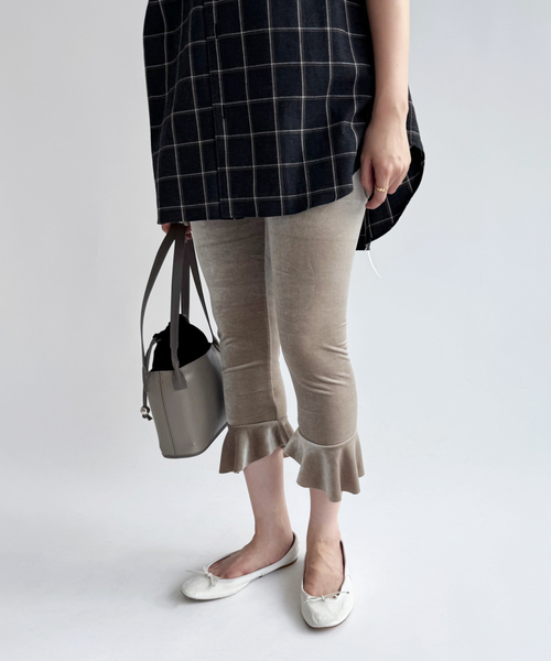 EDIT. FOR LULU(エディットフォールル)の「【SIMONE WILD/シモーネ ワイルド】VELVET VOLANT CAPRI(スラックス・レディース・イエロー・SMALL/MEDIUM)」の6枚目の写真