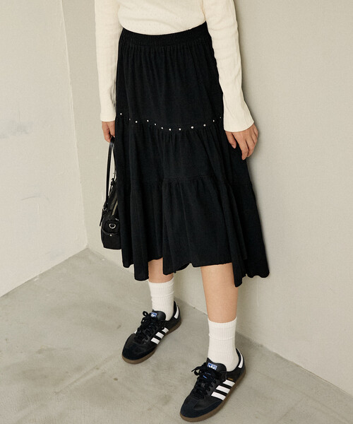 PUBLUX（パブリュクス）の「PUBLUX/パブリュクス スタッズ付き アシンメトリー ティアードスカート　限定展開（スカート・レディース・オフホワイト/ブラック・ﾌﾘ-）」の18枚目の写真