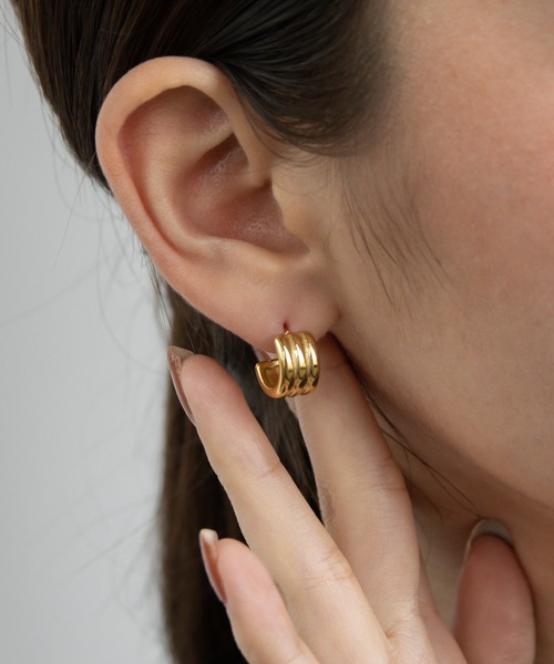 abaskdesign(アバスクデザイン)の「金属アレルギー対応 多重フープピアス(ピアス(両耳用)・レディース・シルバー/ゴールド・FREE)」の5枚目の写真