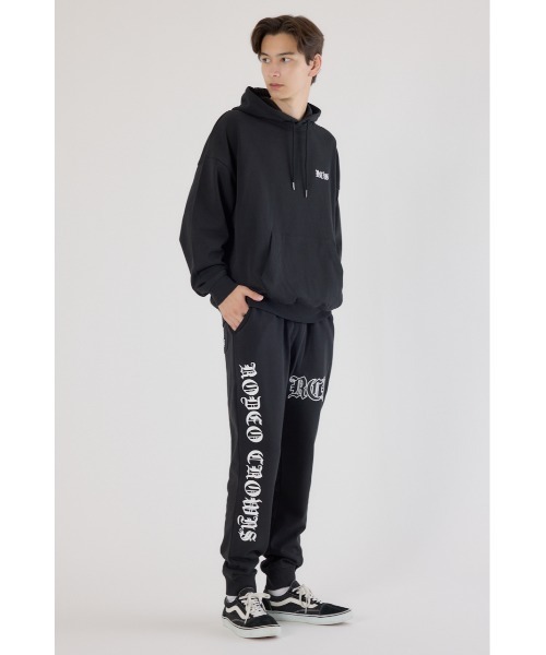 RODEO CROWNS WIDE BOWL（ロデオクラウンズワイドボウル）の「Blackletter パンツ（スウェットパンツ・メンズ・ブラック/ホワイト/杢グレー・LARGE/MEDIUM）」の16枚目の写真