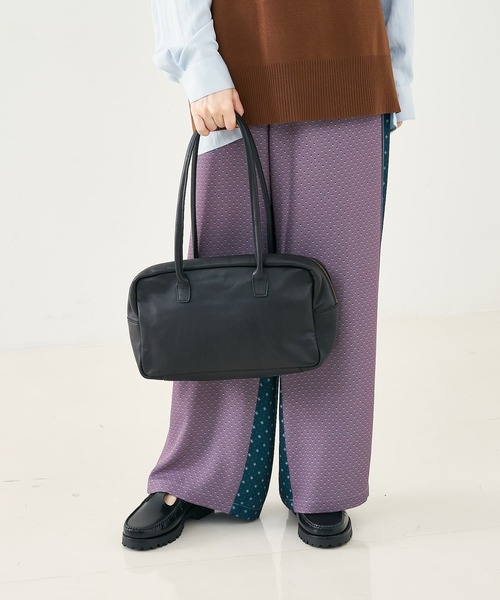 collex（コレックス）の「レザーミニボストンバッグ（ボストンバッグ・レディース・ブラック/ベージュ/キャメル・フリー）」の8枚目の写真