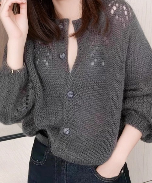 cammie（キャミー）の「肩透かし編みニットカーディガン（カーディガン/ボレロ・レディース・ピンク/ダークグレー・L/M）」の4枚目の写真