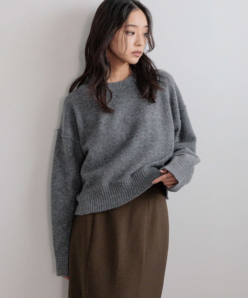 LOWRYS FARM（ローリーズファーム）の「キリカエショートプルオーバー　601950（Tシャツ/カットソー・レディース・ブラック/グレー/ブルー/ベージュ・FREE）」の2枚目の写真