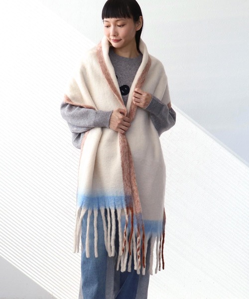 Three Four Time(スリーフォータイム)の「フレーム配色フリンジマフラー(ストール/ショール・レディース・ピンク系その他/ベージュ系その他/パープル系その他・FREE)」の5枚目の写真