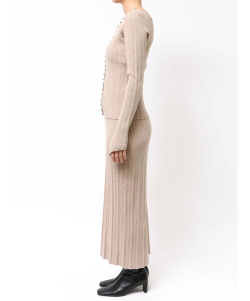 LAGUNAMOON（ラグナムーン）の「ボタンデザインニットセットアップ（ワンピース・レディース・ベージュ/ブラック/グレー・SMALL/MEDIUM）」の21枚目の写真