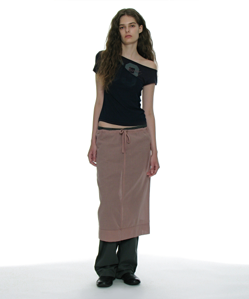 PARTIMENTO WOMEN(パルティメントウィメン)の「シアーミディスカート_パープルベージュ(スカート・レディース・その他・SMALL/MEDIUM)」の6枚目の写真