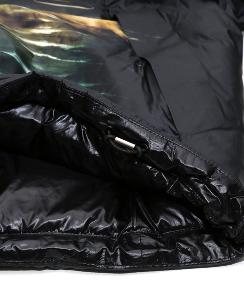 UNDERCOVER（アンダーカバー）の「UC2E9204（ダウンジャケット/コート・メンズ・ブラック・2/3）」の7枚目の写真