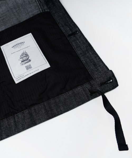 FRIZMWORKS(フリズムワークス)の「SHIRRING TRUCKER JACKET _ BLACK(デニムジャケット・メンズ・その他・MEDIUM/LARGE/X-LARGE)」の7枚目の写真
