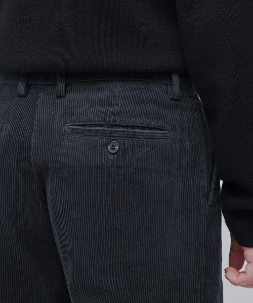 MUSINSA STANDARD（ムシンサスタンダード）の「ワイドコーデュロイパンツ[グレー]（その他パンツ・メンズ・その他・38/36/34/32/30/31/33/26/27/28/29）」の6枚目の写真