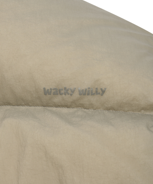 Wacky WiLLy(ワッキーウィリー)の「ナイロンダウンジャケット ベージュ(ダウンジャケット/コート・レディース・その他・SMALL/MEDIUM/LARGE/X-LARGE)」の10枚目の写真
