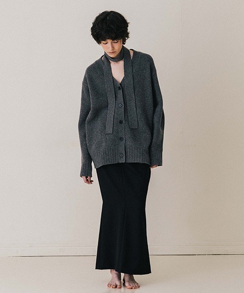 CREDONA(クレドナ)の「HAMILTON KNIT CARDIGAN/ハミルトンニットカーディガン(カーディガン/ボレロ・レディース・グレー/アイボリー・FREE)」の10枚目の写真