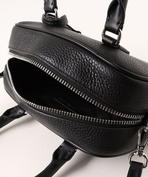 MICHAEL KORS(マイケルコース)の「THOMPSON XS SATCHEL XBODY クロスボディ(ショルダーバッグ・レディース・ブラック・FREE)」の4枚目の写真