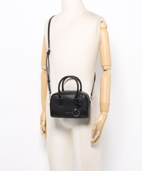 MICHAEL KORS(マイケルコース)の「THOMPSON XS SATCHEL XBODY クロスボディ(ショルダーバッグ・レディース・ブラック・FREE)」の5枚目の写真