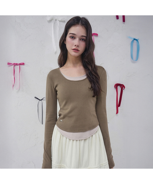 Vivacious(ビバシャス)の「Vive Fake Layered Tee_3Colors(Tシャツ/カットソー・レディース・ブラウン/ブラック/モカ・SMALL/MEDIUM)」の3枚目の写真