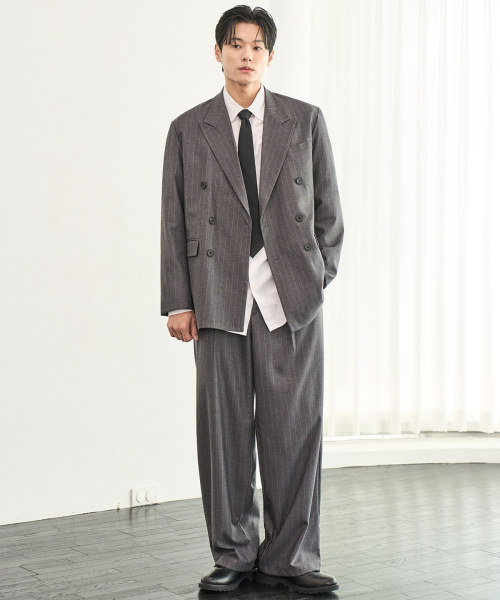 PRAIRIE(KR)(プレーリー)の「ストライプダブルブレザー(グレー)(テーラードジャケット・メンズ・その他・SMALL/MEDIUM/LARGE)」の4枚目の写真
