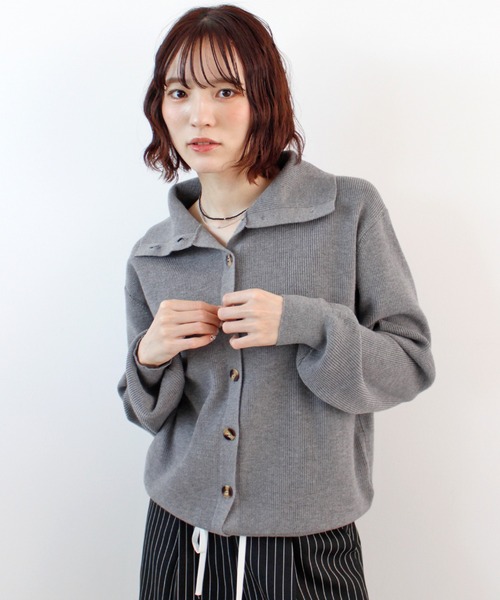 ABYS(アビス)の「ボタンデザイン2WAYハイネックニット(ニット/セーター・レディース・ベージュ/チャコールグレー/カーキ・FREE)」の2枚目の写真
