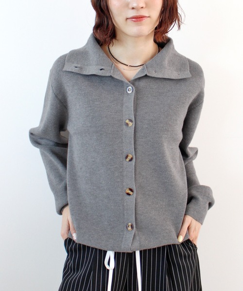ABYS(アビス)の「ボタンデザイン2WAYハイネックニット(ニット/セーター・レディース・ベージュ/チャコールグレー/カーキ・FREE)」の19枚目の写真