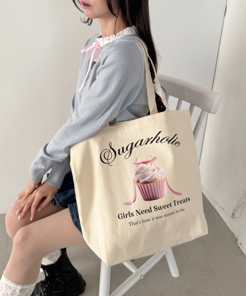 Loueme（ルエム）の「ファンシーカップケーキトートバッグ（トートバッグ・レディース・ナチュラル/ブラック/ホワイト・FREE）」の3枚目の写真