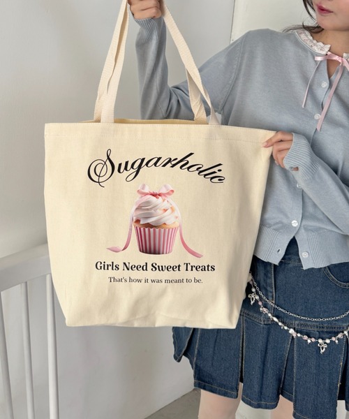 Loueme（ルエム）の「ファンシーカップケーキトートバッグ（トートバッグ・レディース・ナチュラル/ブラック/ホワイト・FREE）」の5枚目の写真