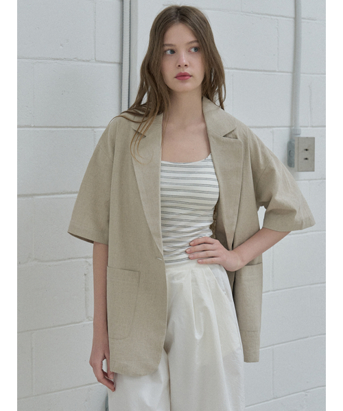 AVANT-G(アバン)の「Linen Overfit Basic Tailored Jacket - Beige(テーラードジャケット・レディース・その他・FREE)」の2枚目の写真