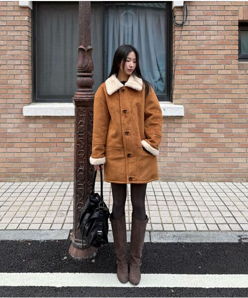 MIDNLOW(ミッドアンドロー)の「Acoustic Suede Shearling Coat(ムートンコート・レディース・その他・FREE)」の6枚目の写真