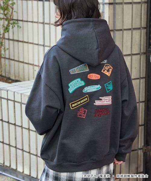 呪術廻戦(ジュジュツカイセン)の「【呪術廻戦】別注 プリント 刺繍 オーバーサイズ プルオーバー パーカー(パーカー・メンズ・オートミール/スミクロ/ネイビー・M/L)」の2枚目の写真