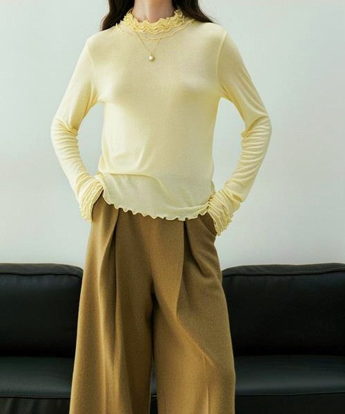gossip!ロサンゼルス(ゴシップロサンゼルス)の「【Y2Kガーリー】レトロフリル付き長袖インナーTシャツ(Tシャツ/カットソー・レディース・イエロー/ラベンダー・FREE)」の4枚目の写真