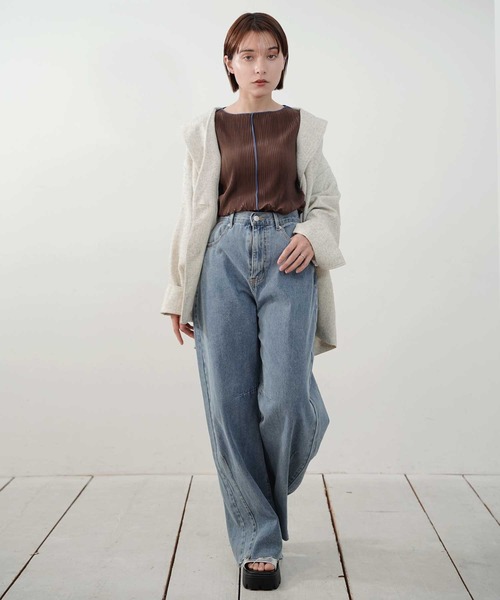 Bulue.(ブルー)の「【Bulue.】メロー配色プリーツトップス(Tシャツ/カットソー・レディース・ブラック/グレー/ベージュ/ブラウン/アイボリー・FREE)」の14枚目の写真