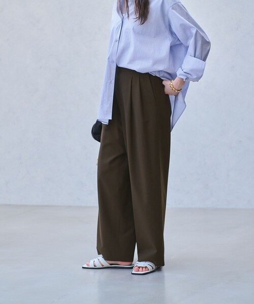 UNITED ARROWS(ユナイテッドアローズ)の「T/W ワイドパンツ ‐ウォッシャブル‐(スラックス・レディース・オフホワイト/ダークブラウン/ネイビー・38/36/34)」の4枚目の写真