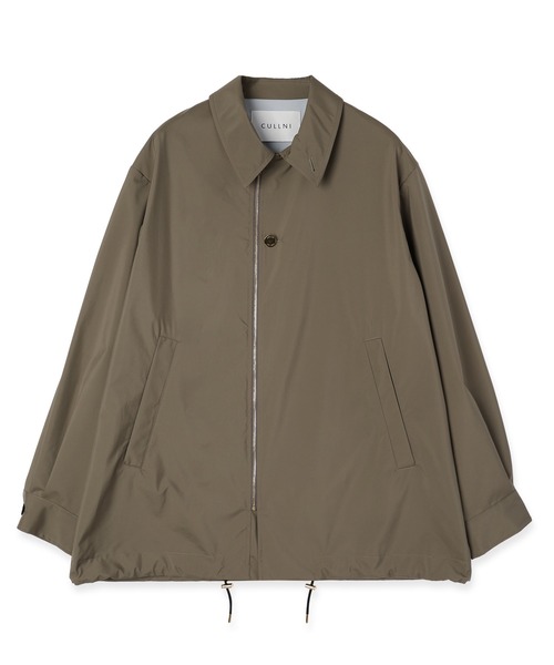 CULLNI(クルニ)の「Three-Layer Taffeta Zip Up Short Coat(ステンカラーコート・メンズ・ブラック/カーキ・0/1/2)」の2枚目の写真