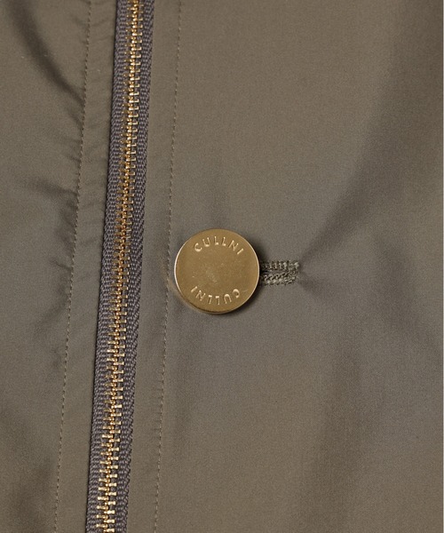 CULLNI(クルニ)の「Three-Layer Taffeta Zip Up Short Coat(ステンカラーコート・メンズ・ブラック/カーキ・0/1/2)」の9枚目の写真