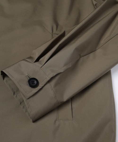 CULLNI(クルニ)の「Three-Layer Taffeta Zip Up Short Coat(ステンカラーコート・メンズ・ブラック/カーキ・0/1/2)」の11枚目の写真