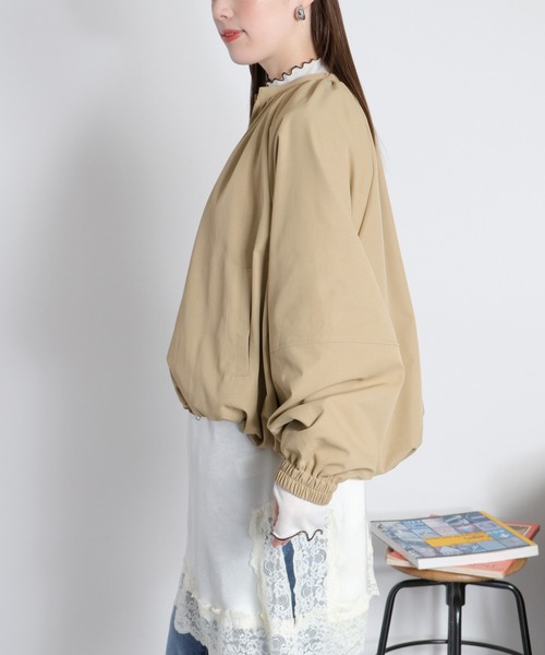 cepo（セポ）の「バルーンジップギャザーブルゾン（ブルゾン・レディース・チャコール/ベージュ/オフホワイト・M）」の11枚目の写真