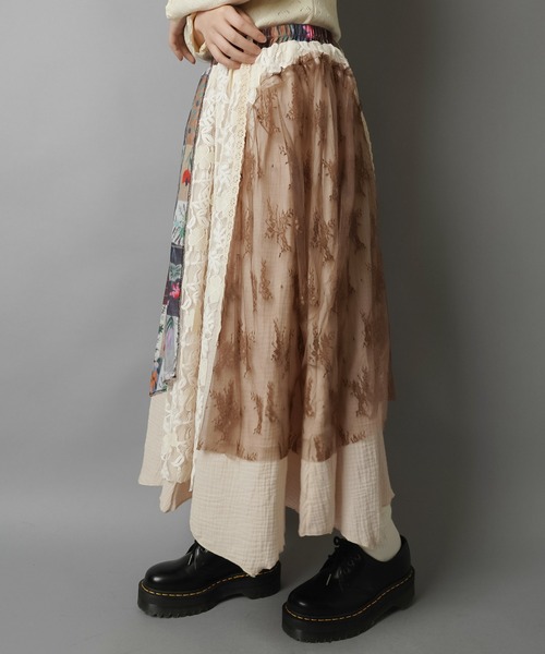 SPINNS（スピンズ）の「異素材ドッキングロングスカート/レース/NEO森ガール（スカート・レディース・マルチ・ONESIZE）」の4枚目の写真