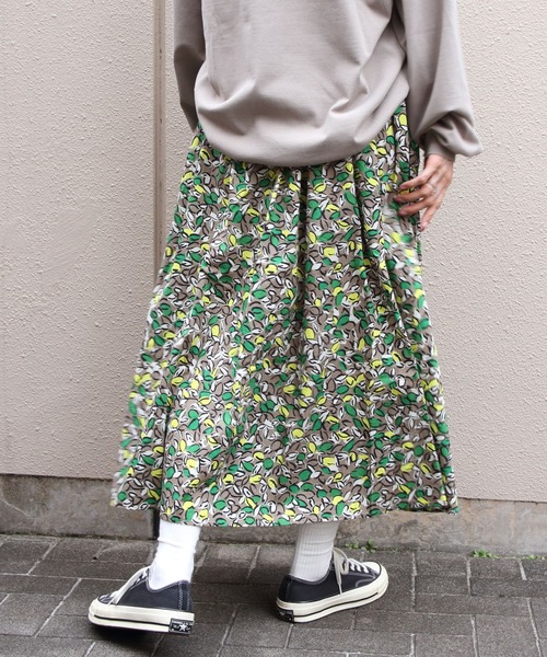 ORCIVAL(オーシバル)の「ORCIVAL/オーシバル プリントAラインスカート PRINTED A-LINE SKIRT OR-F0088 PFM(スカート・レディース・グレイッシュベージュ/チャコールグレー・1)」の7枚目の写真