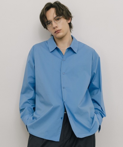 LURAKU（ルラク）の「【LURAKU】oversized open-collar shirt / オーバーサイズオープンカラーシャツ（シャツ/ブラウス・メンズ・ブルー/ホワイト/スカイブルー・LARGE/MEDIUM/SMALL）」の3枚目の写真