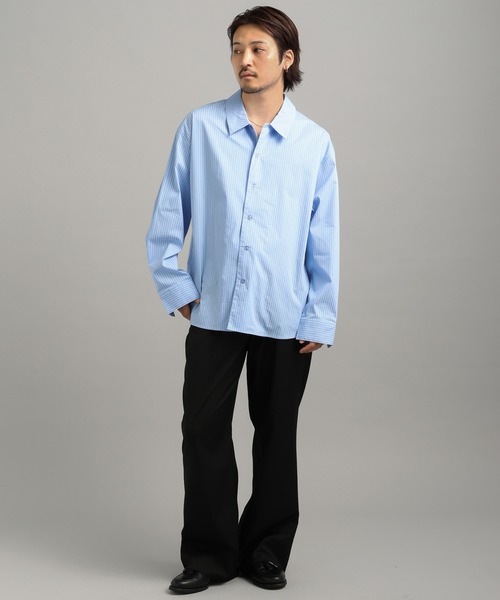 LURAKU（ルラク）の「【LURAKU】oversized open-collar shirt / オーバーサイズオープンカラーシャツ（シャツ/ブラウス・メンズ・ブルー/ホワイト/スカイブルー・LARGE/MEDIUM/SMALL）」の8枚目の写真