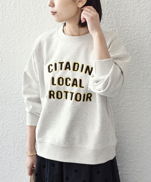 SHIPS Colors(シップス カラーズ)の「SHIPS Colors:〈洗濯機可能〉サガラ 刺繍 スウェット◇(スウェット・レディース・ネイビー/ナチュラル/グレー・ONE SIZE)」の3枚目の写真