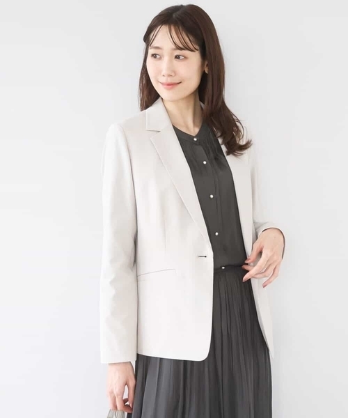 MK MICHEL KLEIN（エムケーミッシェルクラン）の「[イージーケア/洗える]ドライタッチストレッチ テーラードジャケット（テーラードジャケット・レディース・ネイビー/グレイッシュベージュ・38/40）」の11枚目の写真