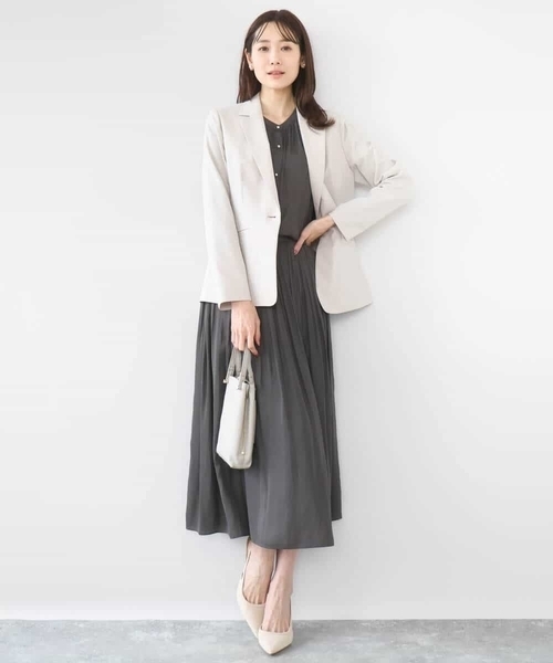 MK MICHEL KLEIN（エムケーミッシェルクラン）の「[イージーケア/洗える]ドライタッチストレッチ テーラードジャケット（テーラードジャケット・レディース・ネイビー/グレイッシュベージュ・38/40）」の13枚目の写真