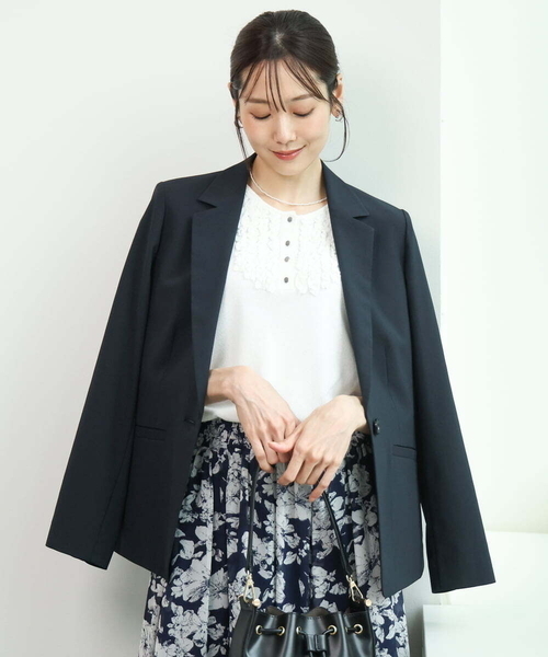 MK MICHEL KLEIN（エムケーミッシェルクラン）の「[イージーケア/洗える]ドライタッチストレッチ テーラードジャケット（テーラードジャケット・レディース・ネイビー/グレイッシュベージュ・38/40）」の21枚目の写真