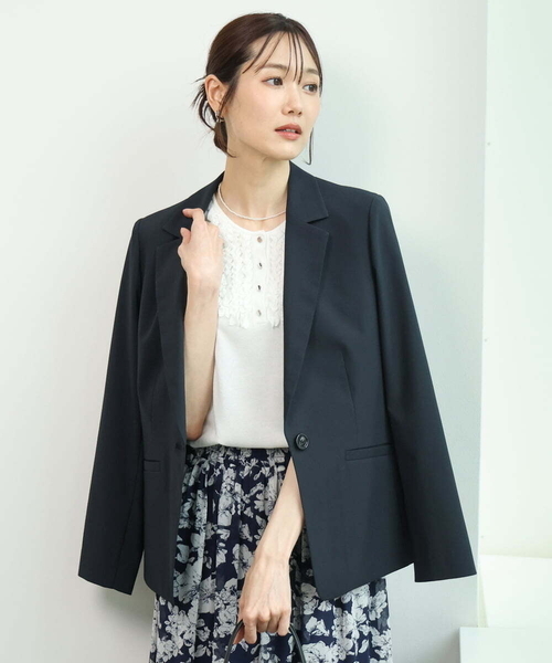 MK MICHEL KLEIN（エムケーミッシェルクラン）の「[イージーケア/洗える]ドライタッチストレッチ テーラードジャケット（テーラードジャケット・レディース・ネイビー/グレイッシュベージュ・38/40）」の22枚目の写真