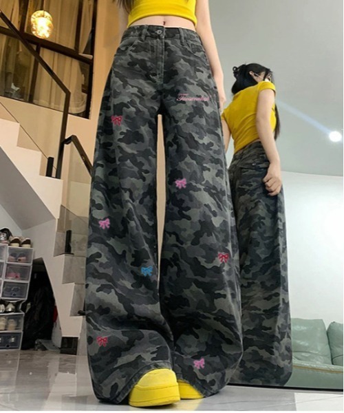 gossip!ロサンゼルス(ゴシップロサンゼルス)の「Y2K カモフラージュ刺繍デニムパンツ(デニムパンツ・レディース・カモフラージュ・L/M)」の3枚目の写真