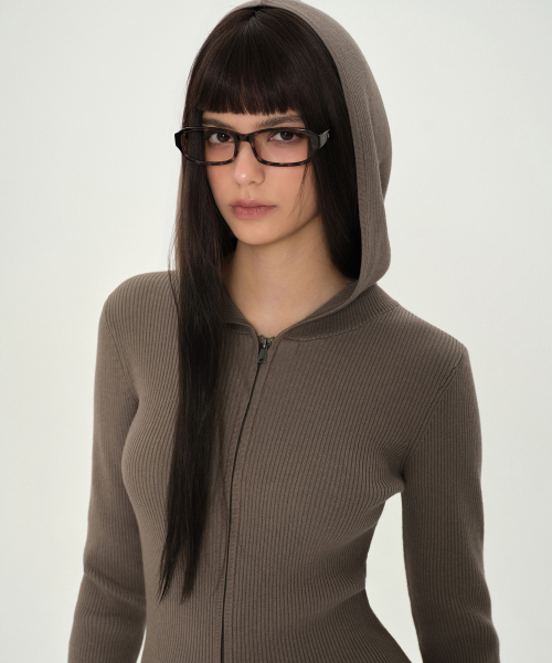 MUSINSA STANDARD WOMAN（ムシンサスタンダードウーマン）の「ウィメンズリブスリムフード付きニットジップアップ[トープ]（ニット/セーター・レディース・その他・X-SMALL/SMALL/MEDIUM/LARGE）」の3枚目の写真