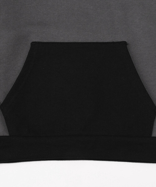 COMME CA ISM（コムサイズム）の「配色使いポケット付き 長袖トレーナー（スウェット・キッズ・チャコール・130cm/120cm/110cm/100cm/150cm/140cm）」の5枚目の写真