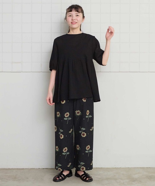l'atelier du savon(アトリエドサボン)の「クロスステッチ ひまわり刺繍パンツ(その他パンツ・レディース・ブラック/アイボリー・FREE)」の12枚目の写真