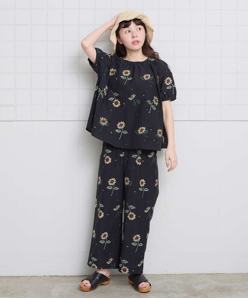l'atelier du savon(アトリエドサボン)の「クロスステッチ ひまわり刺繍パンツ(その他パンツ・レディース・ブラック/アイボリー・FREE)」の21枚目の写真