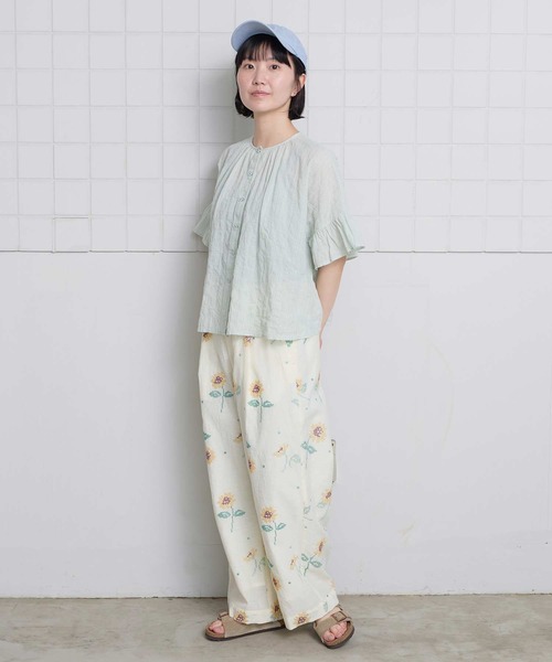 l'atelier du savon(アトリエドサボン)の「クロスステッチ ひまわり 刺繍パンツ(その他パンツ・レディース・ブラック/アイボリー・FREE)」の17枚目の写真