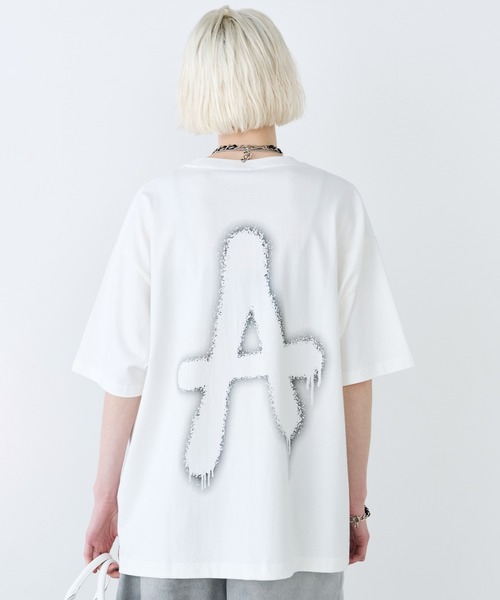 AIVER(アイバー)の「AIVER A S/S TEE(Tシャツ/カットソー・メンズ・ブラック/オフホワイト/チャコールグレー・SMALL/MEDIUM/LARGE)」の2枚目の写真