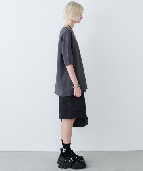 AIVER(アイバー)の「AIVER A S/S TEE(Tシャツ/カットソー・メンズ・ブラック/オフホワイト/チャコールグレー・SMALL/MEDIUM/LARGE)」の20枚目の写真